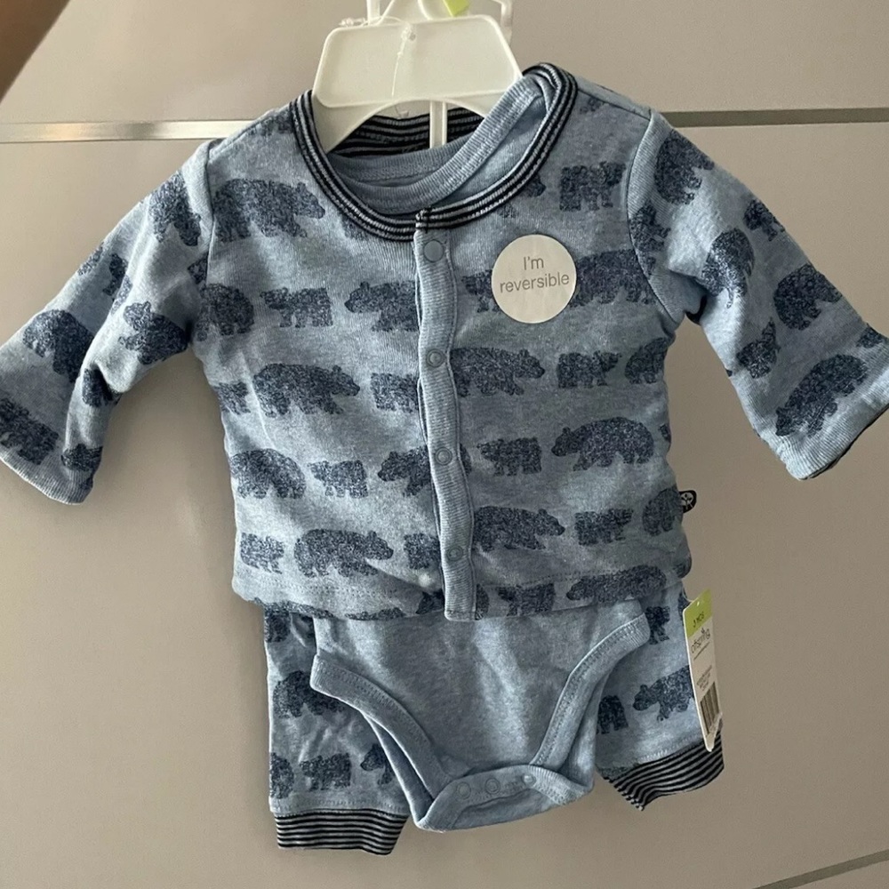 3 piece & hat size 3 months